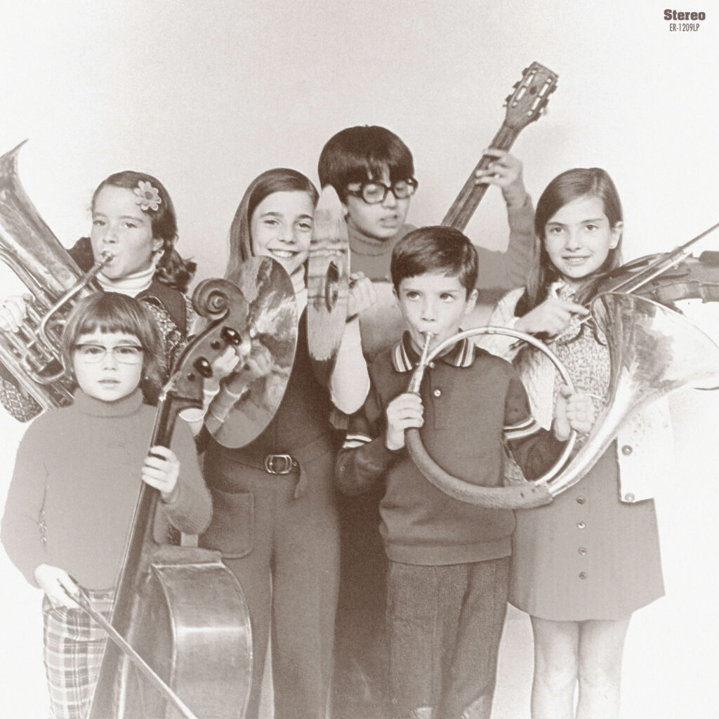 Imagen destacada de noticia: SAN FRANCISCO: Publica su disco de debut "Ada", un Mini-LP 10" para nuestra colección de vinilos "New Adventures In Pop”